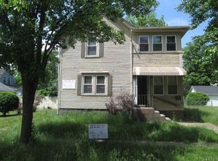 208 W Oak St, Albion, MI 49224