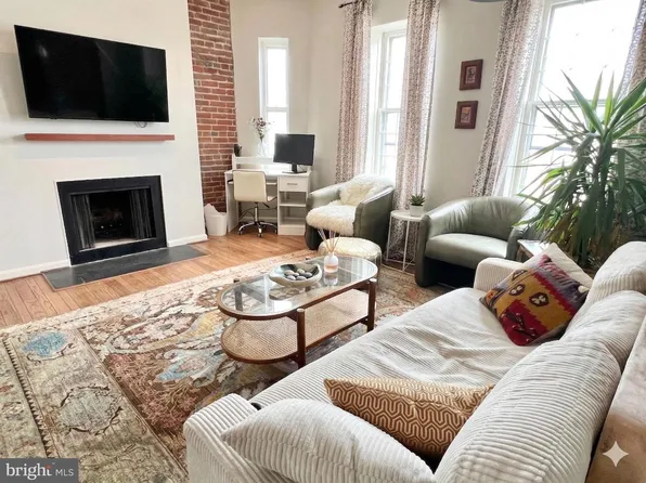 1718 Corcoran St NW APT 45, Washington, DC 20009