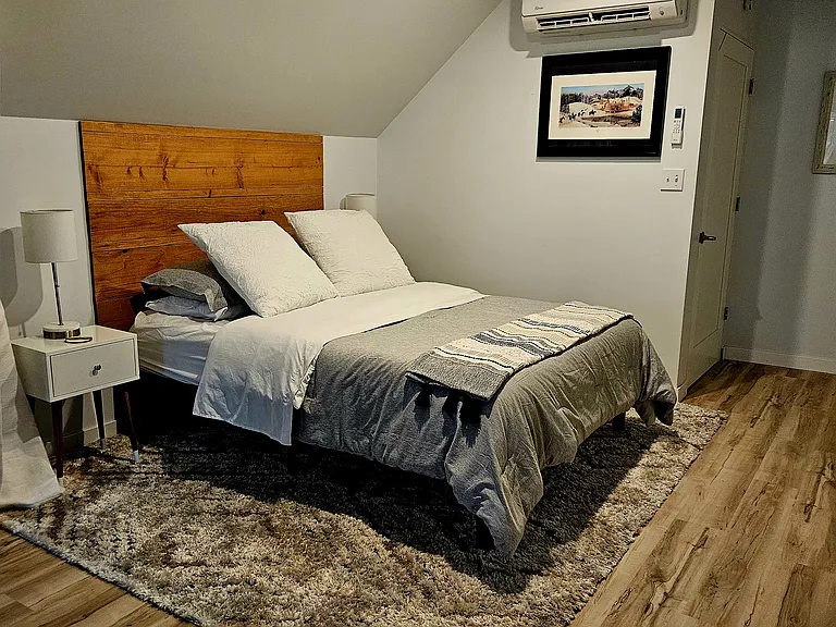 SE 161st Pl — Photo 4