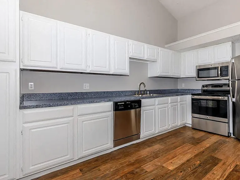 Extra Large Kitchen