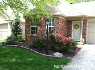 9723 Spruce Ln, Fishers, IN 46038