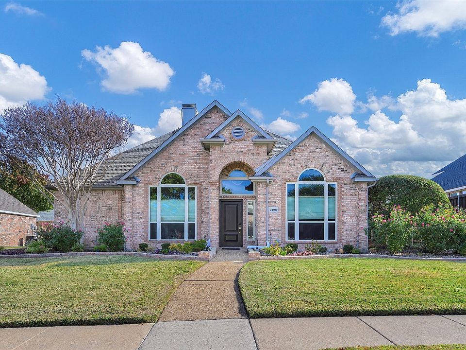 1st image of 2108 Cliffside Dr