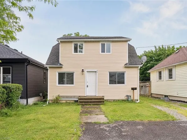 53 Kinsey St, Saint Catharines, ON L2S 1E2