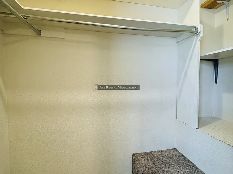 3527 Helena Ave #9 — Photo 16