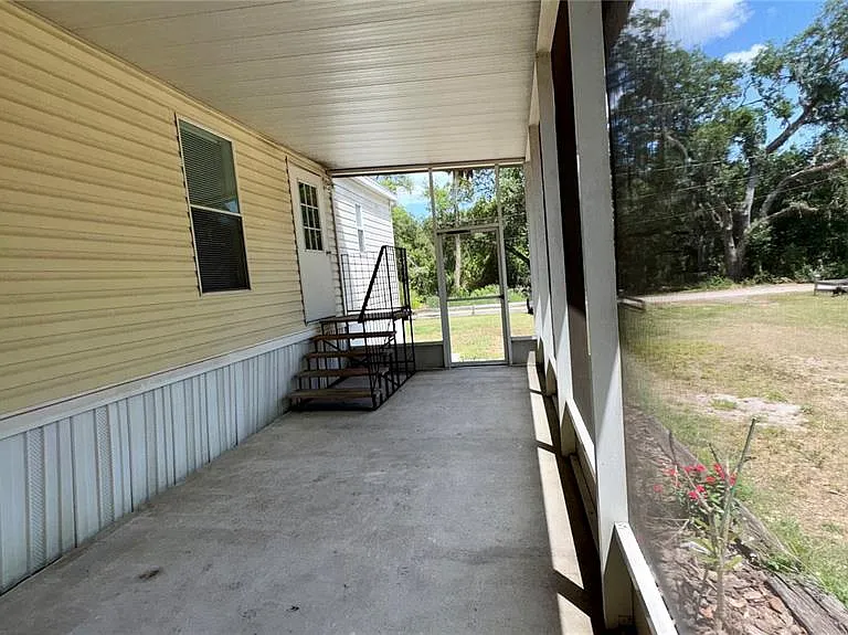 19112 Iverson Rd — Photo 7