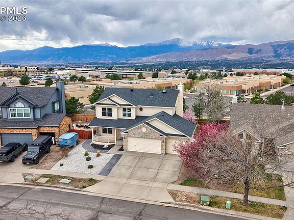 3rd image of 2305 Wimbleton Ct