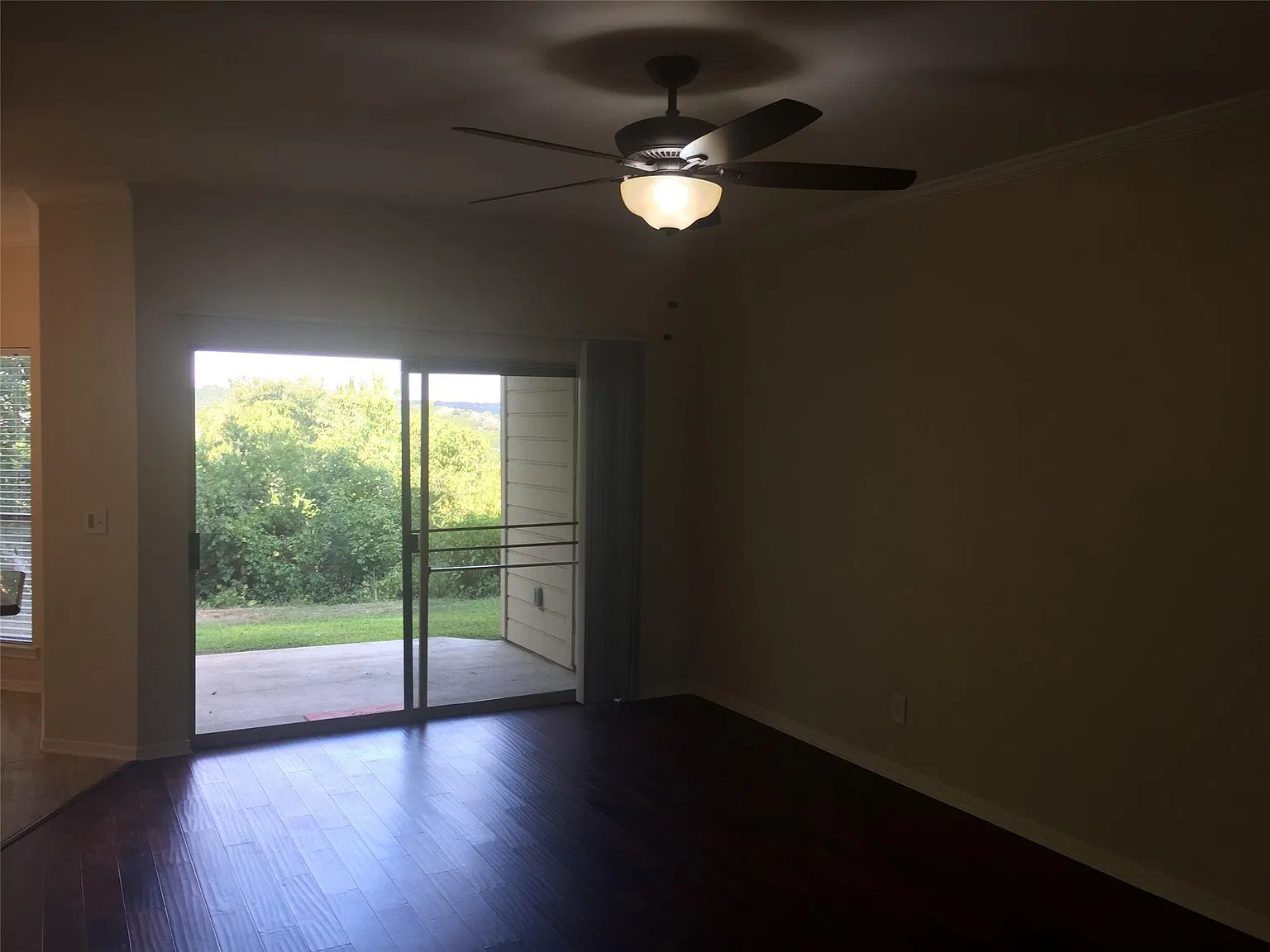 1 bed, 1.0 bath, 706 sqft, $1,295 — Photo 4