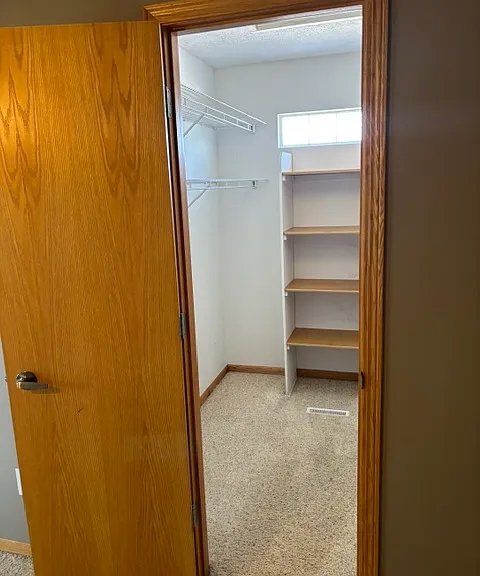 1641 Vavrina Ln — Photo 23