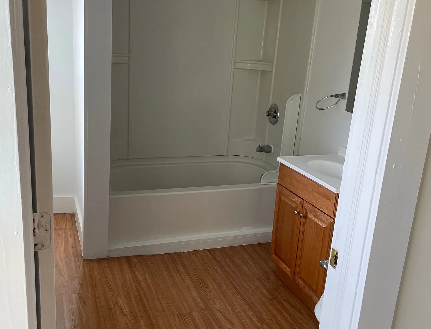 2 bed, 800 sqft, $1,550 — Photo 4