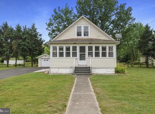 432 School St, Houston, DE 19954
