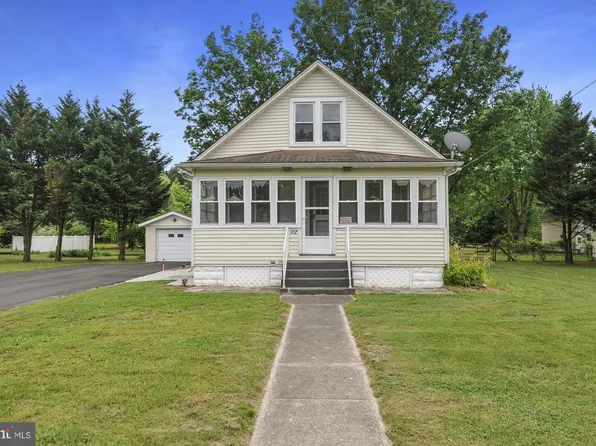 432 School St, Houston, DE 19954