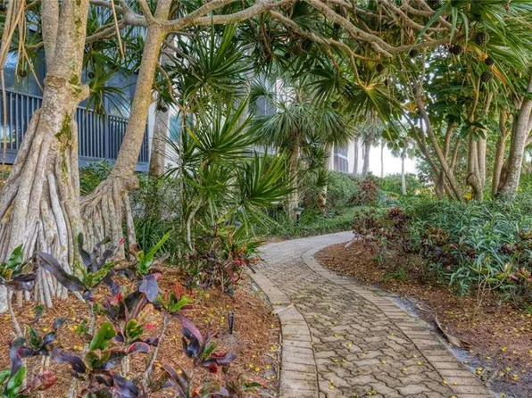 5880 Midnight Pass Rd APT 503, Sarasota, FL 34242