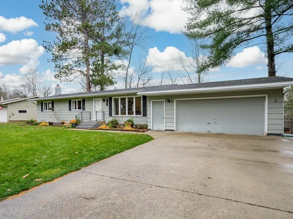 1706 Fraser Dr, Grand Rapids, MN 55744