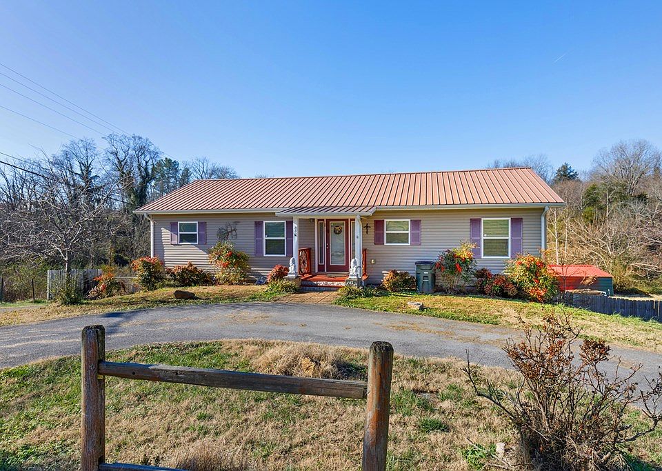 339 W Everett St, Sparta, TN 38583 | MLS #233817 | Zillow