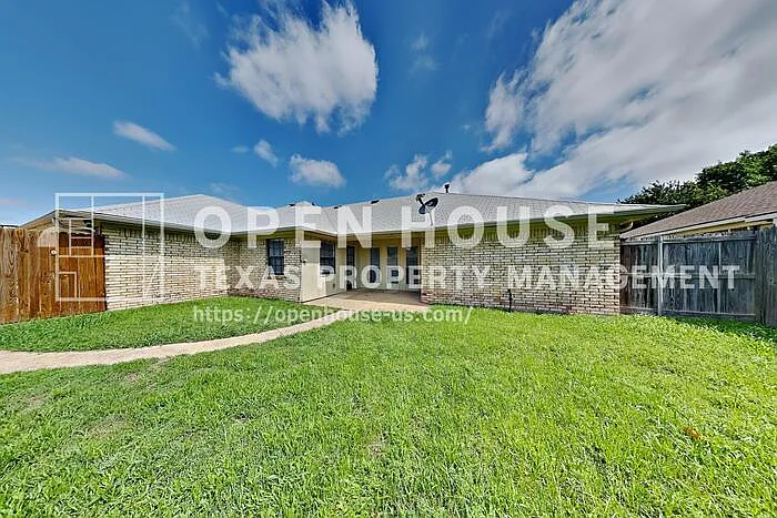 810 Rivercrest Blvd — Photo 19