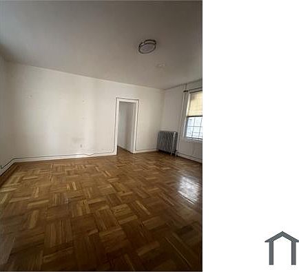 3rd image of 3606 Bronx Blvd Floor 1