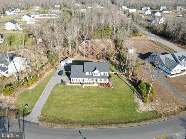 40271 Laurel Cir, Mechanicsville, MD 20659