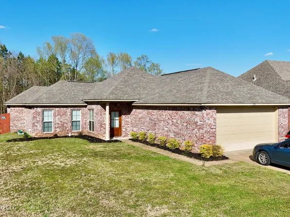 736 Hartwood Cv, Brandon, MS 39042