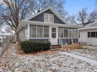 3148 9 1/2 St, Rock Island, IL