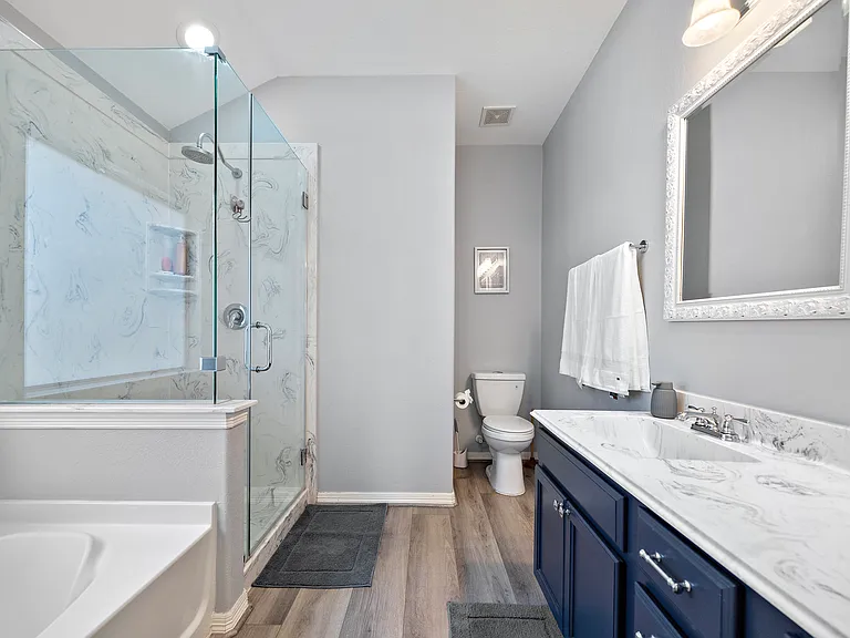 11411 Edmond Thorpe Ln — Photo 10