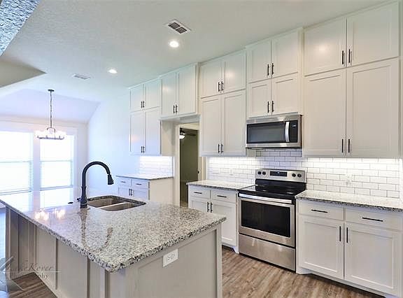 4th image of 7518 Tuscany Dr