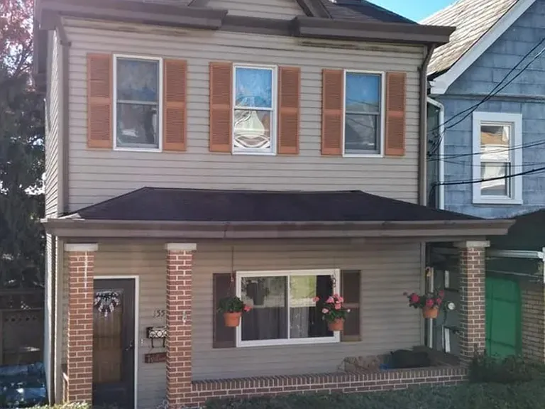 155 Ormsby Ave — Photo 3