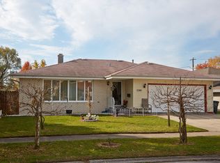 2285 182nd Pl, Lansing, IL 60438