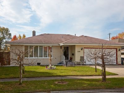 2285 182nd Pl, Lansing, IL, 60438