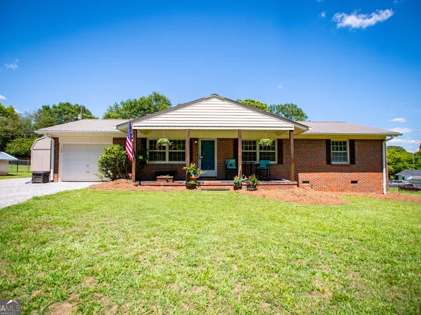 607 Eureka Church Rd, Carrollton, GA 30117