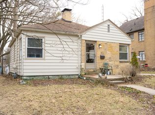 711 W Clark St, Champaign, IL 61820