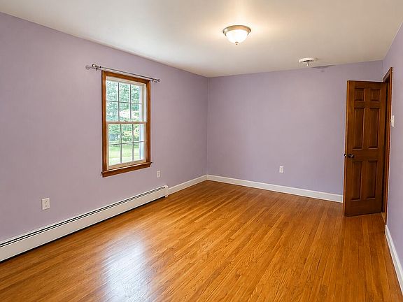 4th image of 5075 Hayes St