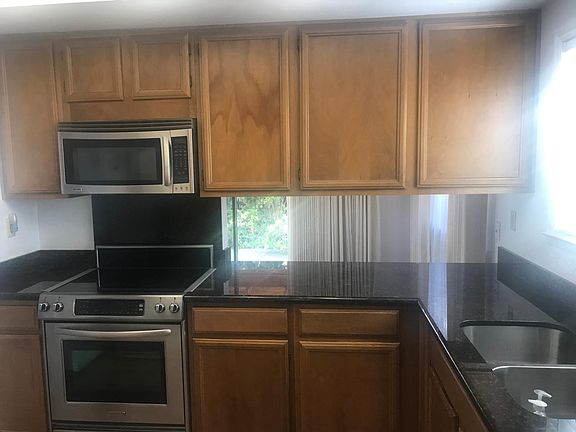 2nd image of 311 Rosilie St