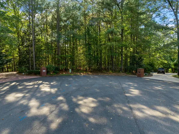 Pacific Cir, Jasper, AL 35504