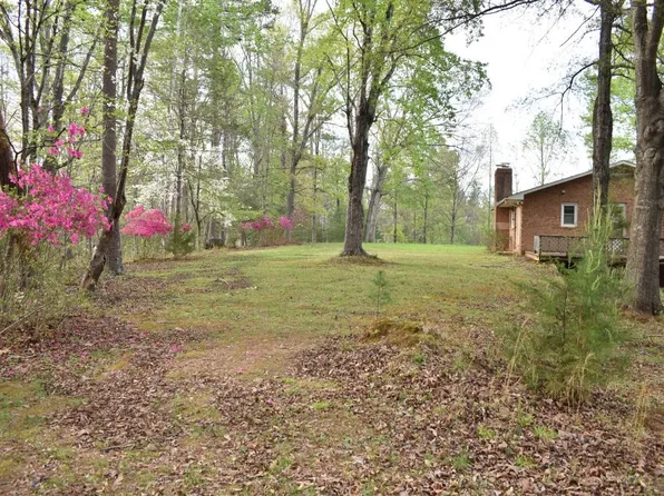 1140 Gaddy Rd S, Nebo, NC 28761