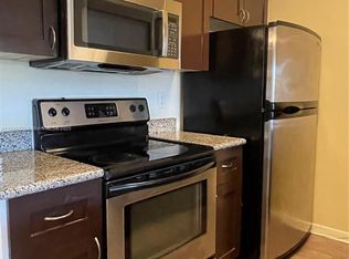 10428 NW 8th St #204, Pembroke Pines, FL 33026