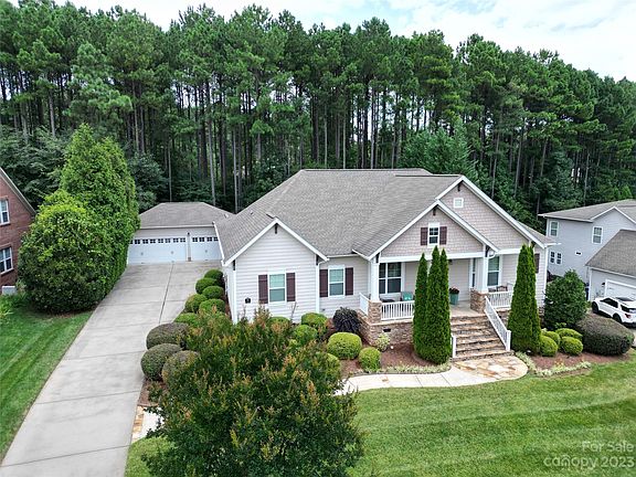 4th image of 205 Waterford Dr