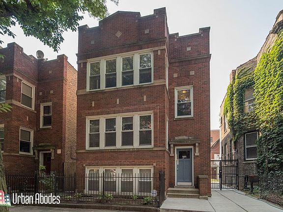 4th image of 1411 W Byron St #Ua1