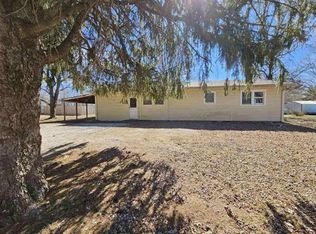 440 E Farm Road 84, Springfield, MO 65803