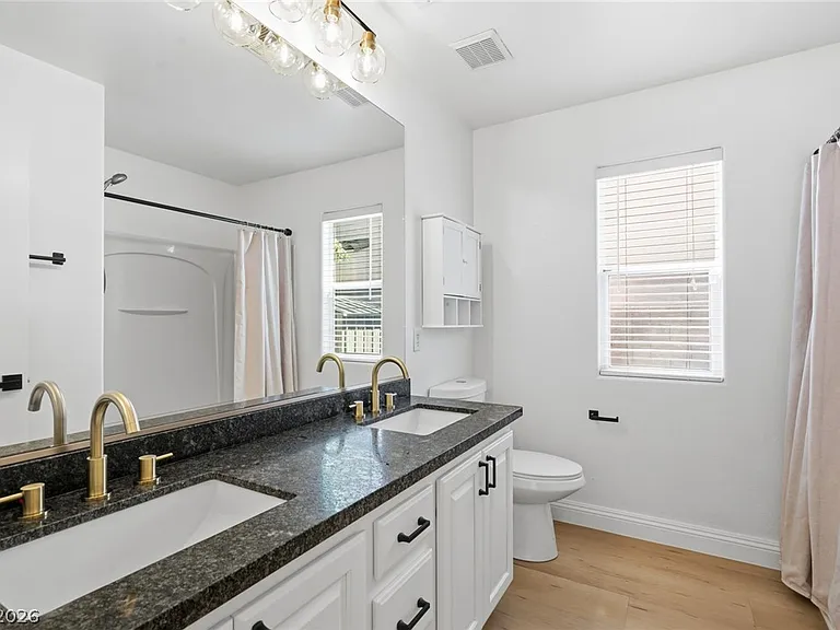 9717 High Alpine St — Photo 32