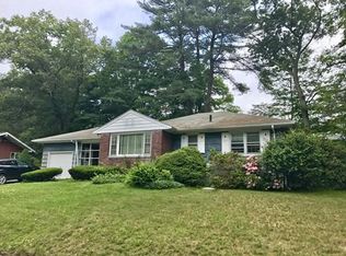 49 Davenport Ter, Taunton, MA 02780