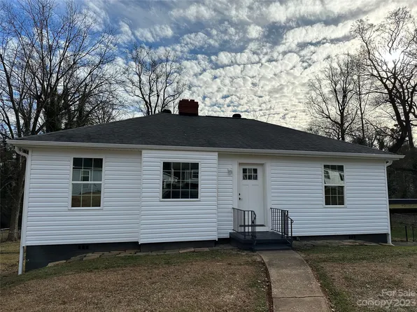 2571 Brentwood Pl, Charlotte, NC 28208