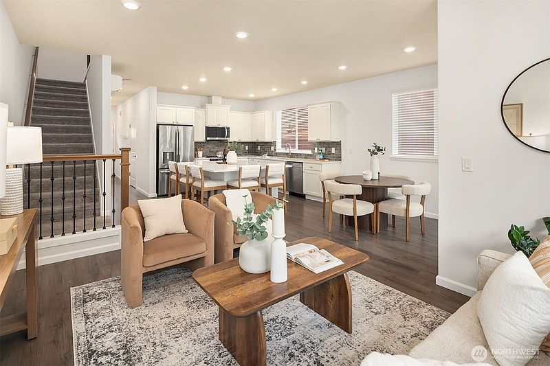 3rd image of 6521 SW 31st Avenue