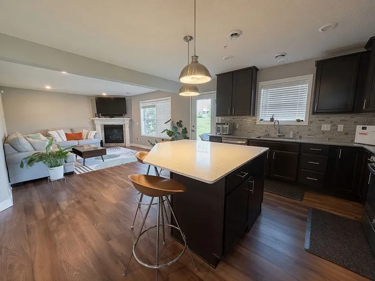 4782 Martingale Dr — Photo 8