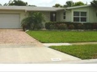 1204 Yacht Club Blvd, Indian Harbour Beach, FL 32937