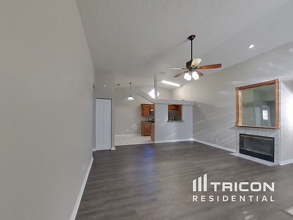 2nd image of 11111 Cherrywood Ln