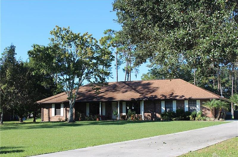 1st image of 1640 Palmetto Dr