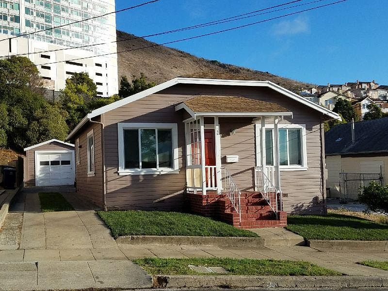 1st image of 106 Randolph Ave