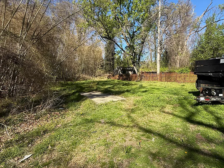 808 Winston Ave — Photo 3