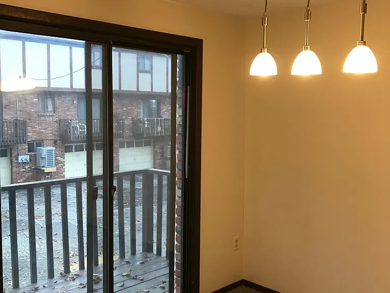 837 Pittsburgh McKeesport Blvd — Photo 11