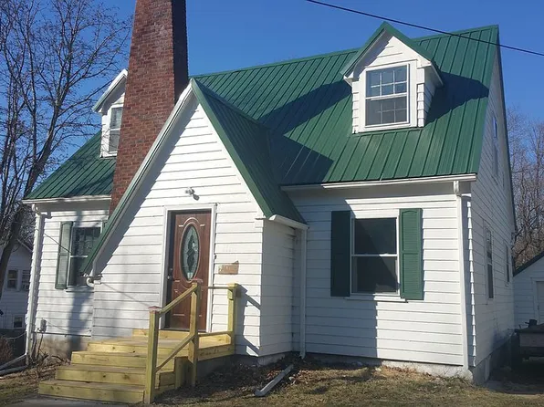 1115 E 4th St, Ottumwa, IA 52501